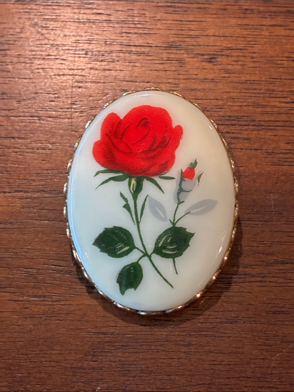 Porcelain and Scalloped Oval Brooch — Red Rose